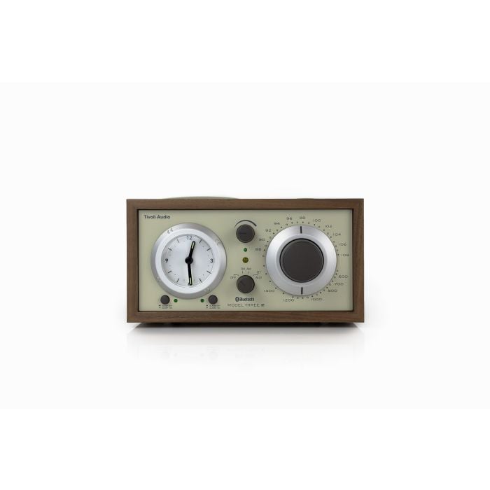 Tivoli Audio Model Three Bluetooth Radio, Pähkinä