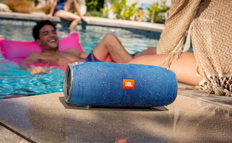 JBL bluetooth- ja kannettavat kaiuttimet